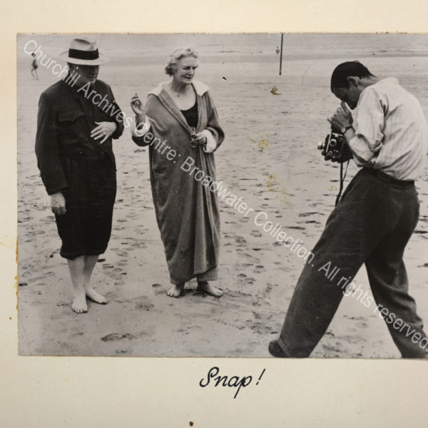 Photo shows WSC and CSC on the beach at Hendaye