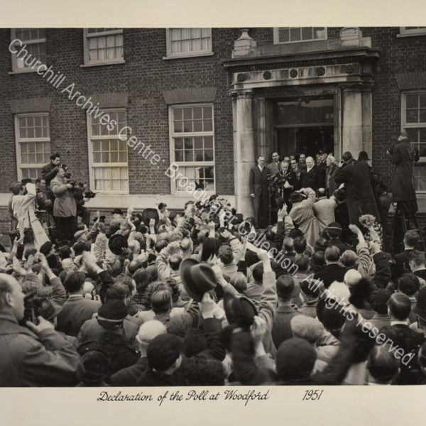 Photo of WSC and CSC at the entrance to St Barnabas School