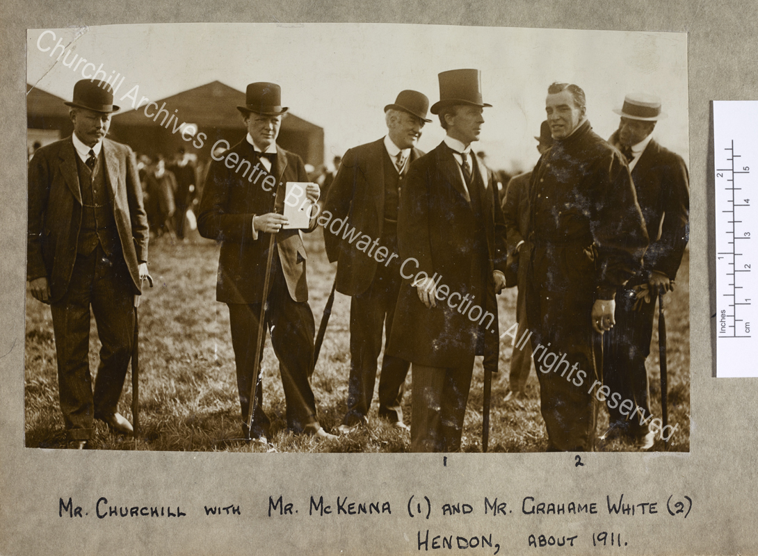 Group photograph from the Hendon Aviation Meeting